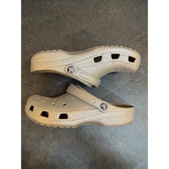Crocs Silver Glitter Slip On Clogs Unisex Women's 10 Men's 8 - Picture 3 of 7